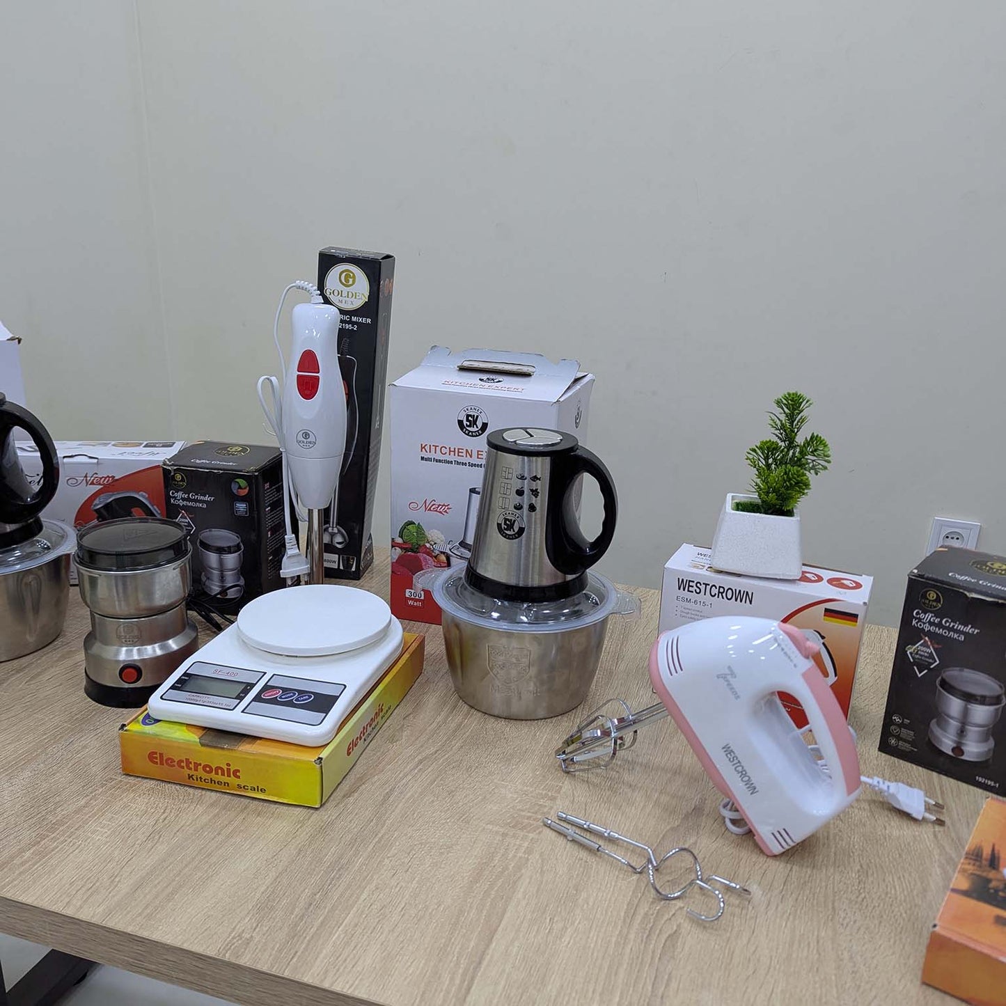 PACK 5 PIECES ELECTROMENAGER (048) بسعر خيالي مراحش تلقاه في أي مكان