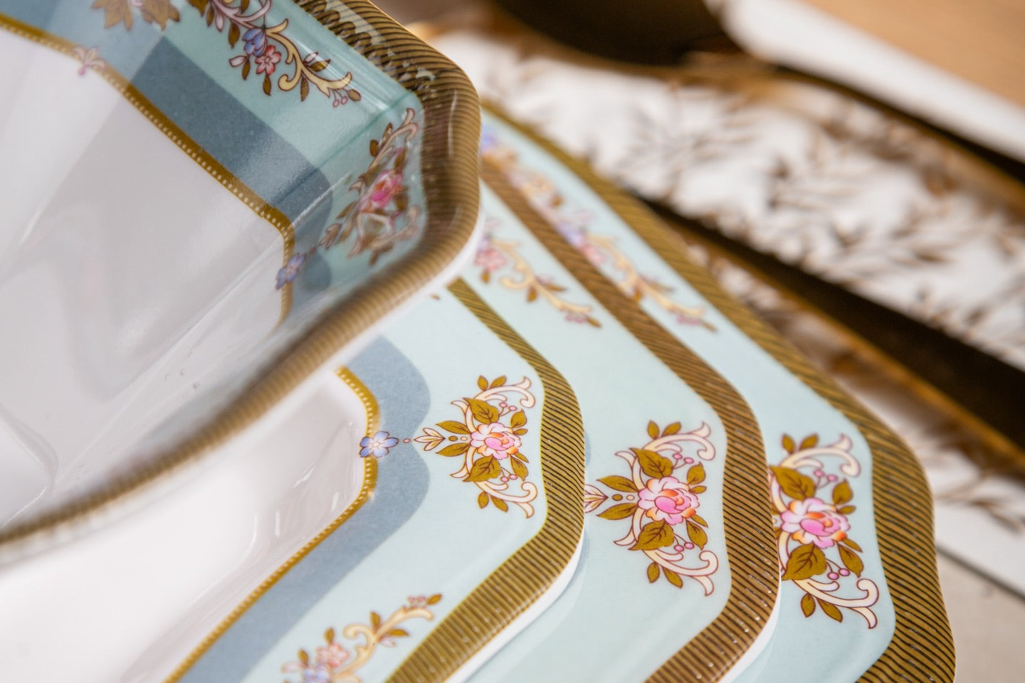 (N) PACK SERIE TABLE 30 PCS (088) طقم أواني ميلامين فرساي 30 قطعة غير قابل للكسر